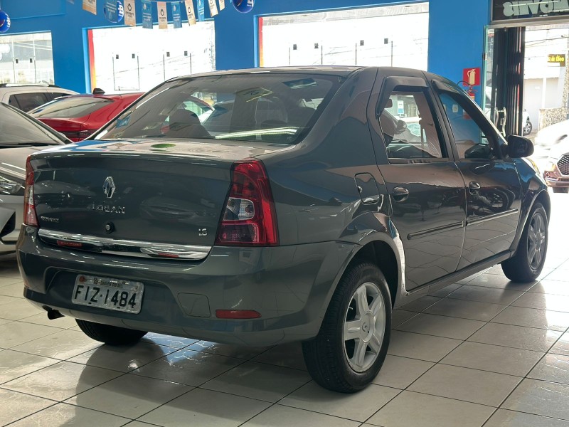LOGAN 1.6 EXPRESSION 8V HI-FLEX 4P MANUAL - 2013 - CAXIAS DO SUL