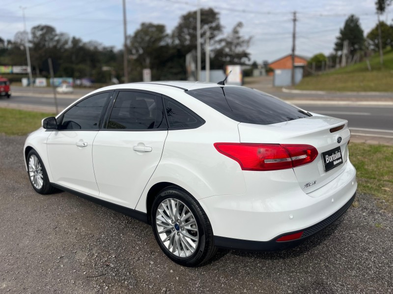 FOCUS 2.0 SE FASTBACK 16V FLEX 4P AUTOMÁTICO - 2018 - FARROUPILHA