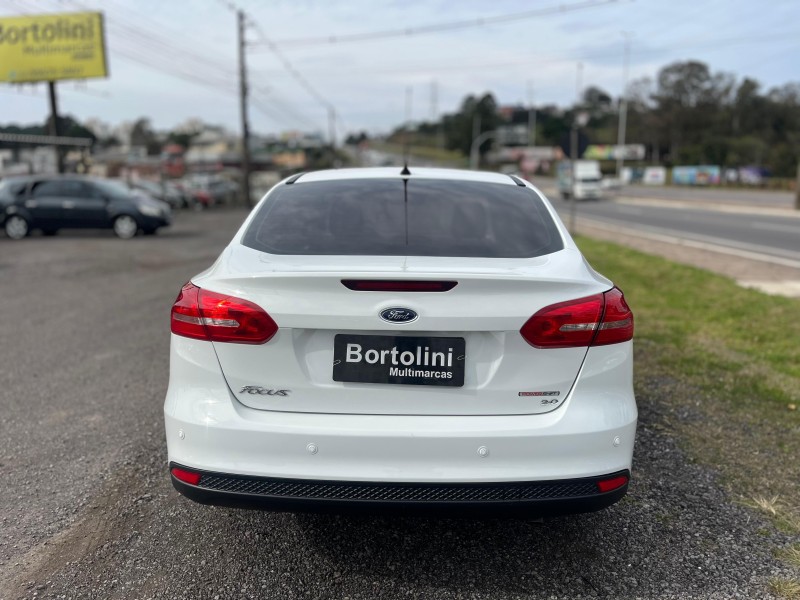 FOCUS 2.0 SE FASTBACK 16V FLEX 4P AUTOMÁTICO - 2018 - FARROUPILHA