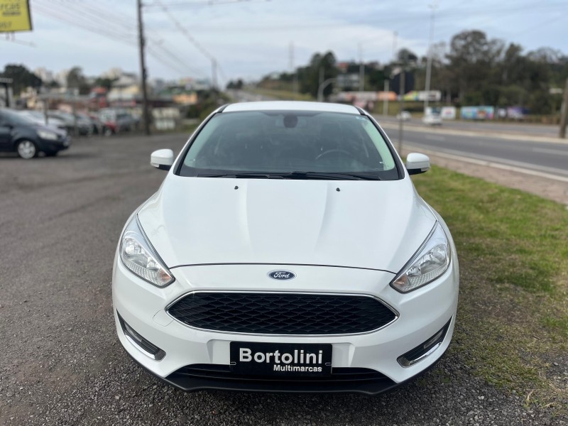 FOCUS 2.0 SE FASTBACK 16V FLEX 4P AUTOMÁTICO - 2018 - FARROUPILHA