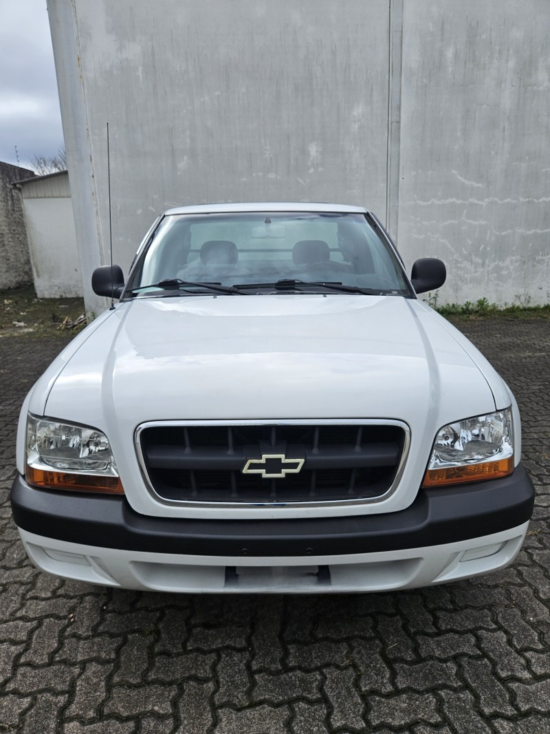 s10 2.4 mpfi 4x2 cs 8v gasolina 2p manual 2002 farroupilha