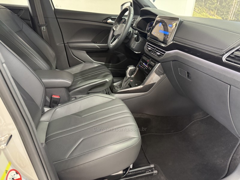 T-CROSS 1.4 HIGHLINE TSI 16V FLEX 4P AUTOMÁTICO - 2025 - GARIBALDI