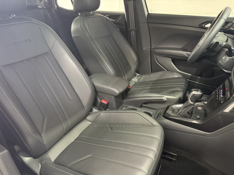 T-CROSS 1.4 HIGHLINE TSI 16V FLEX 4P AUTOMÁTICO - 2025 - GARIBALDI