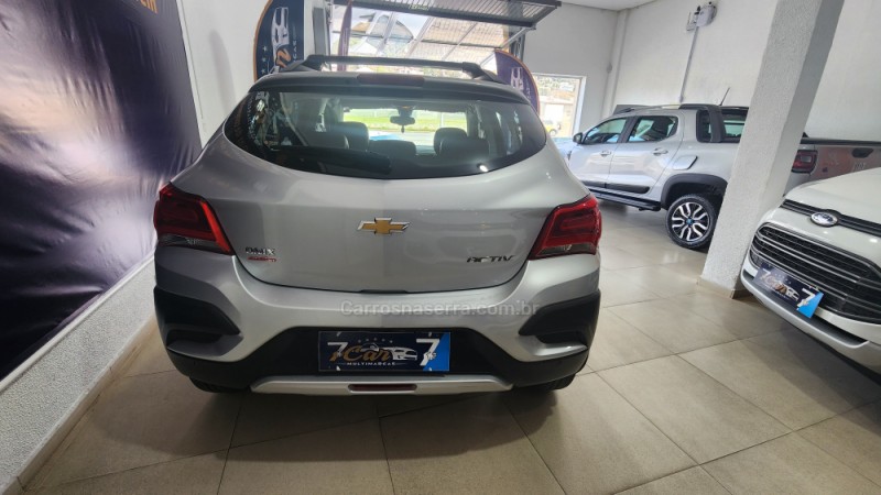 ONIX 1.4 MPFI ACTIV 8V FLEX 4P MANUAL - 2019 - ANTôNIO PRADO