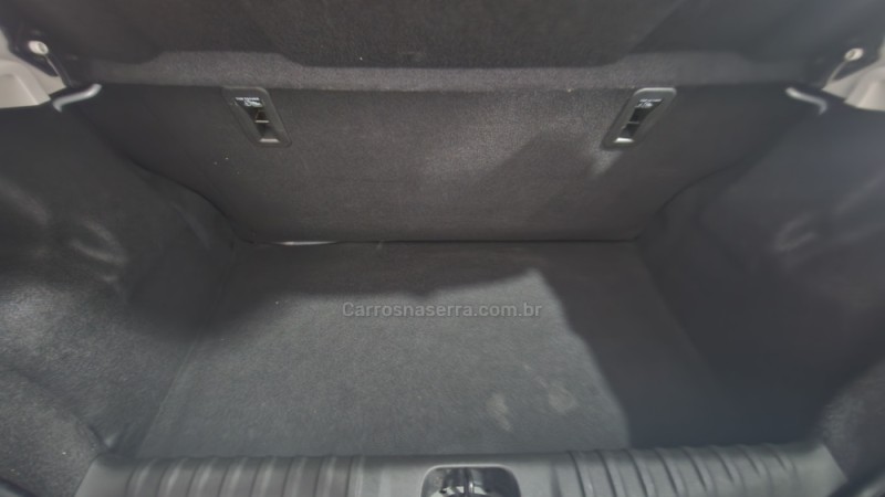 ONIX 1.4 MPFI ACTIV 8V FLEX 4P MANUAL - 2019 - ANTôNIO PRADO