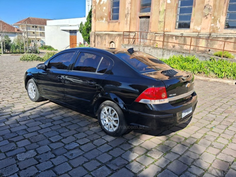 VECTRA 2.0 MPFI EXPRESSION 8V FLEX 4P MANUAL - 2010 - IVOTI