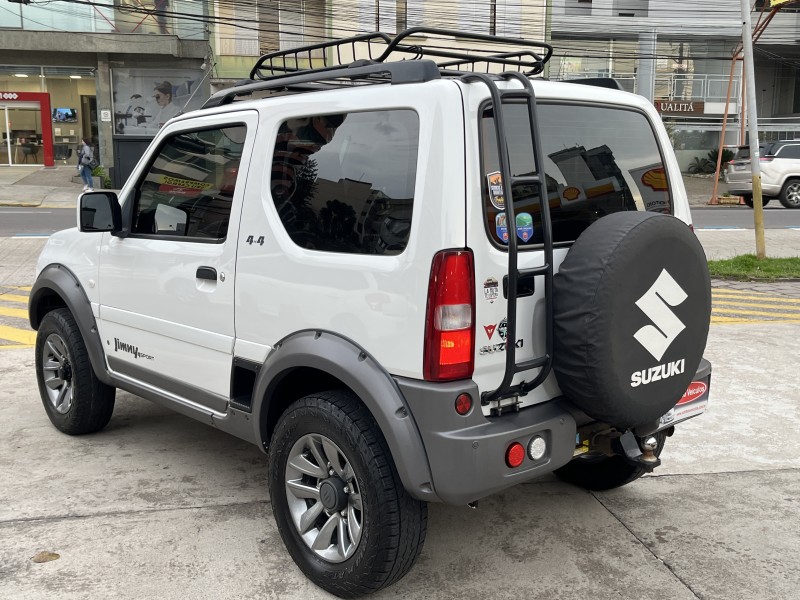 JIMNY 1.3 4SPORT 4X4 16V GASOLINA 2P MANUAL - 2019 - CAXIAS DO SUL