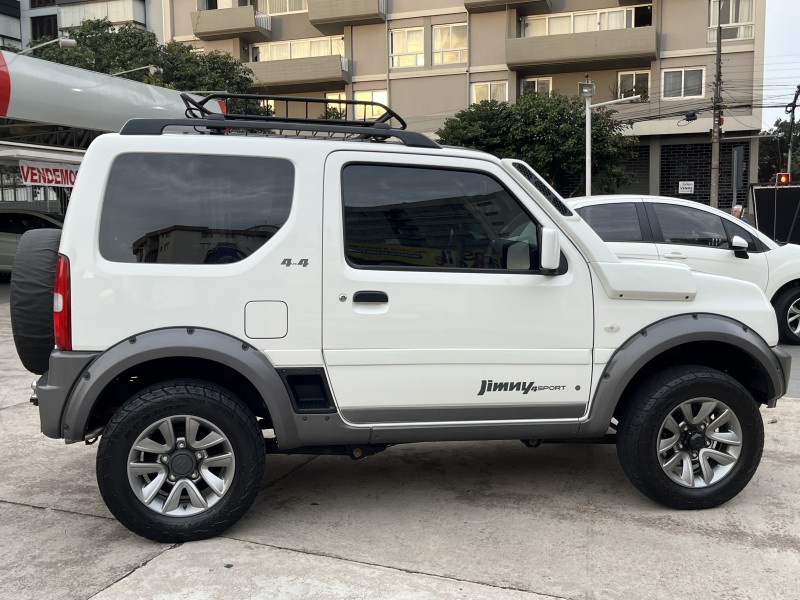 JIMNY 1.3 4SPORT 4X4 16V GASOLINA 2P MANUAL - 2019 - CAXIAS DO SUL