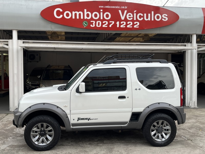 JIMNY 1.3 4SPORT 4X4 16V GASOLINA 2P MANUAL - 2019 - CAXIAS DO SUL