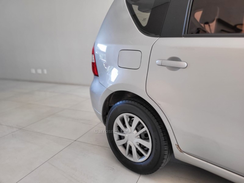 LIVINA 1.6 16V FLEX 4P MANUAL - 2013 - CANELA