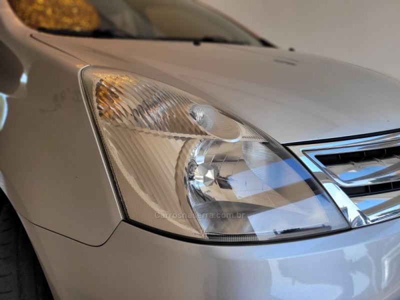 LIVINA 1.6 16V FLEX 4P MANUAL - 2013 - CANELA