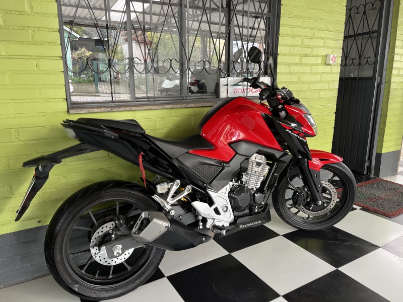 CB 300F TWISTER ABS - 2024 - CAXIAS DO SUL