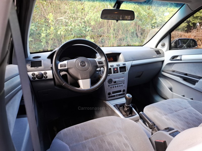 VECTRA 2.0 MPFI ELEGANCE 8V FLEX 4P MANUAL - 2008 - BENTO GONçALVES