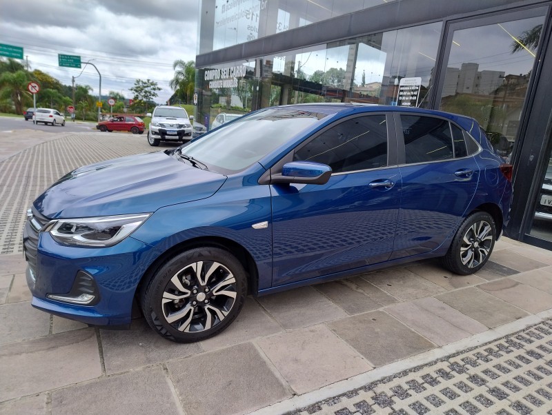 ONIX 1.0 PREMIER II 12V TURBO FLEX 4P AUTOMÁTICO - 2024 - CAXIAS DO SUL