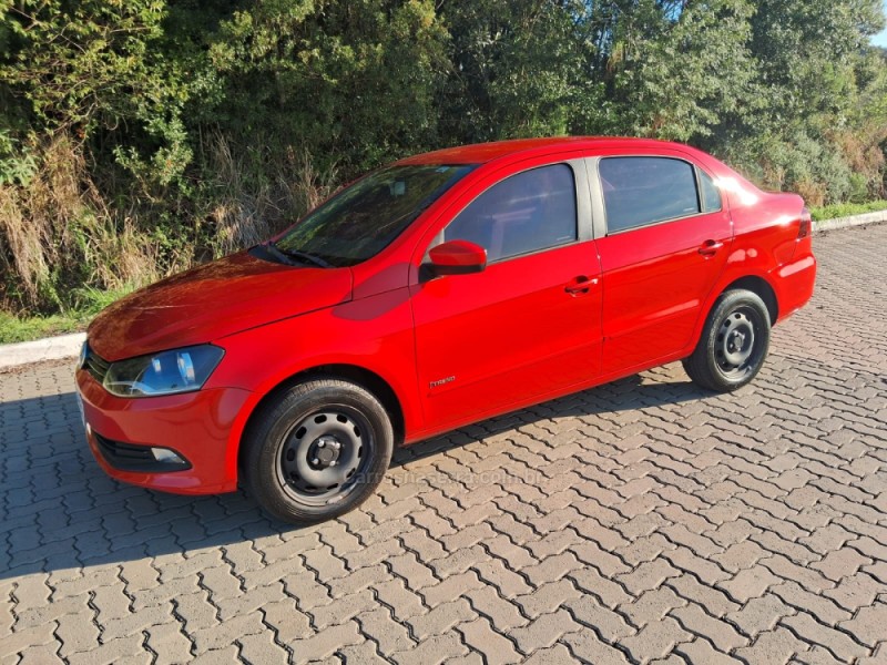 VOYAGE 1.6 MI TREND 8V FLEX 4P MANUAL - 2013 - IVOTI