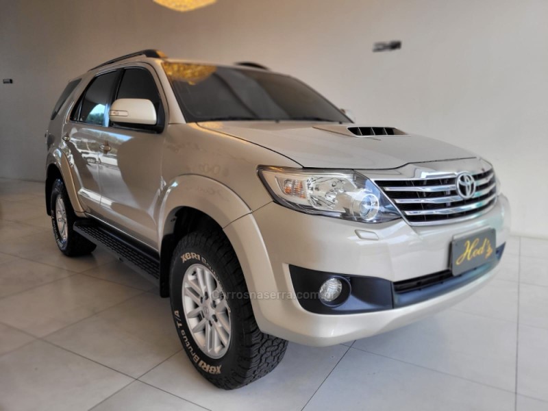 HILUX SW4 3.0 SRV 4X4 16V TURBO INTERCOOLER DIESEL 4P AUTOMÁTICO - 2013 - CANELA