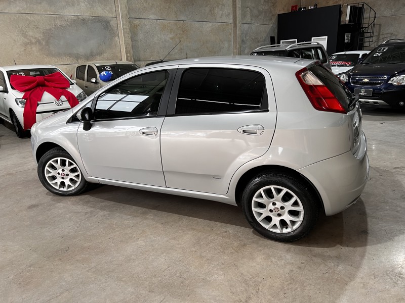 PUNTO 1.8 HLX 8V FLEX 4P MANUAL - 2008 - CAXIAS DO SUL