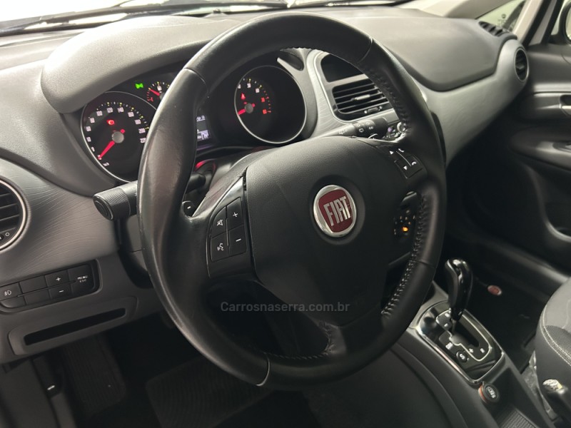 PUNTO 1.6 ESSENCE 16V FLEX 4P AUTOMATIZADO - 2016 - NOVA PRATA