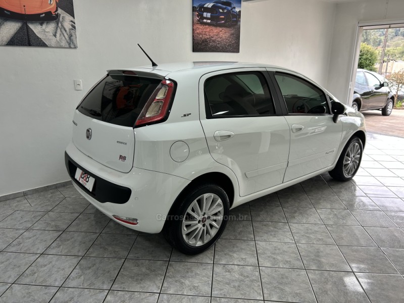 PUNTO 1.6 ESSENCE 16V FLEX 4P AUTOMATIZADO - 2016 - NOVA PRATA