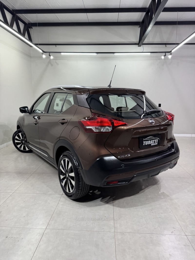 KICKS 1.6 16V FLEX SL 4P XTRONIC - 2017 - ENCANTADO