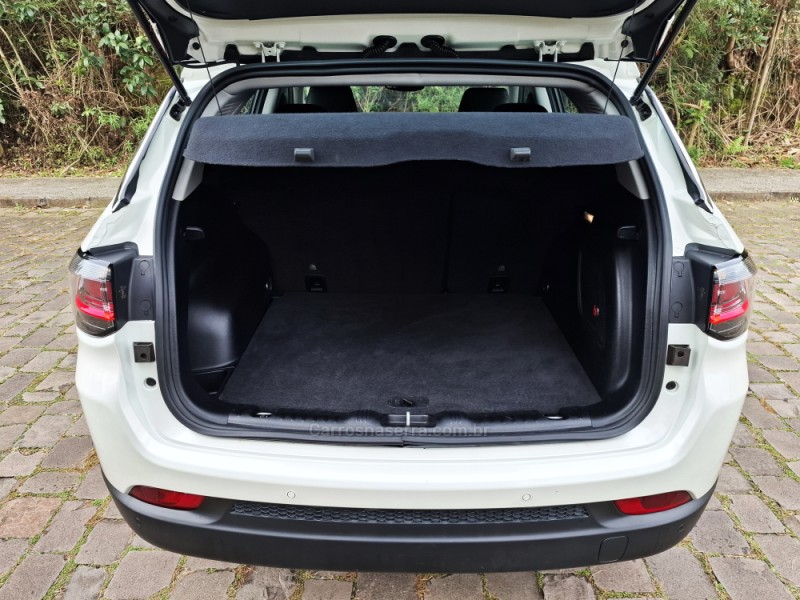 COMPASS 1.3 LONGITUDE T270 16V TURBO FLEX 4P AUTOMÁTICO - 2023 - BENTO GONçALVES