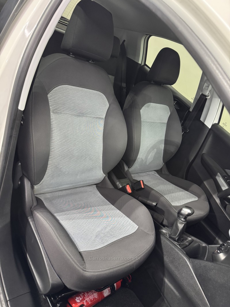 208 1.5 ACTIVE PACK 8V FLEX 4P MANUAL - 2014 - ENCANTADO