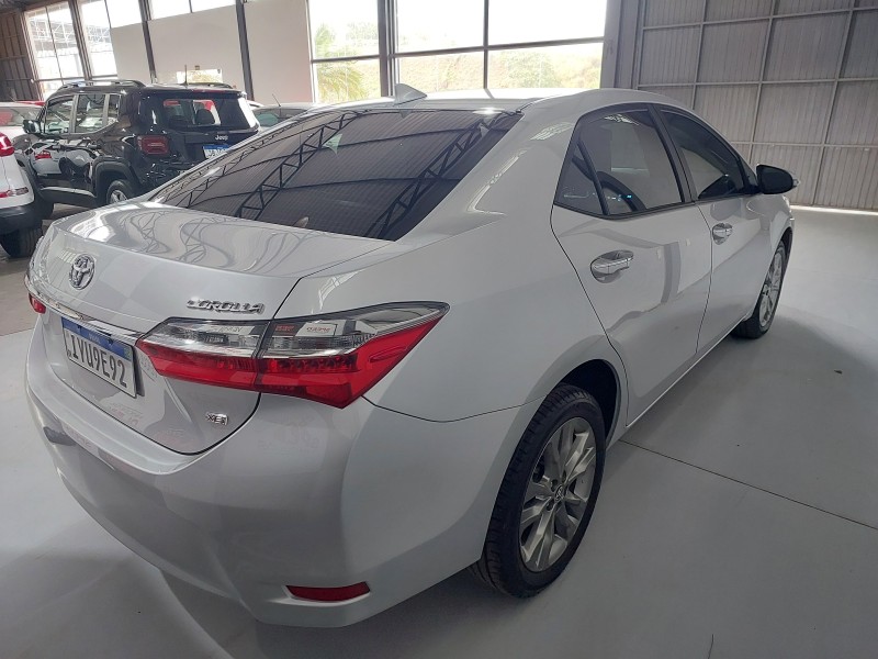 COROLLA 2.0 XEI 16V FLEX 4P AUTOMÁTICO - 2019 - SãO SEBASTIãO DO CAí