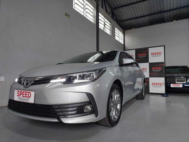 COROLLA 2.0 XEI 16V FLEX 4P AUTOMÁTICO - 2019 - SãO SEBASTIãO DO CAí