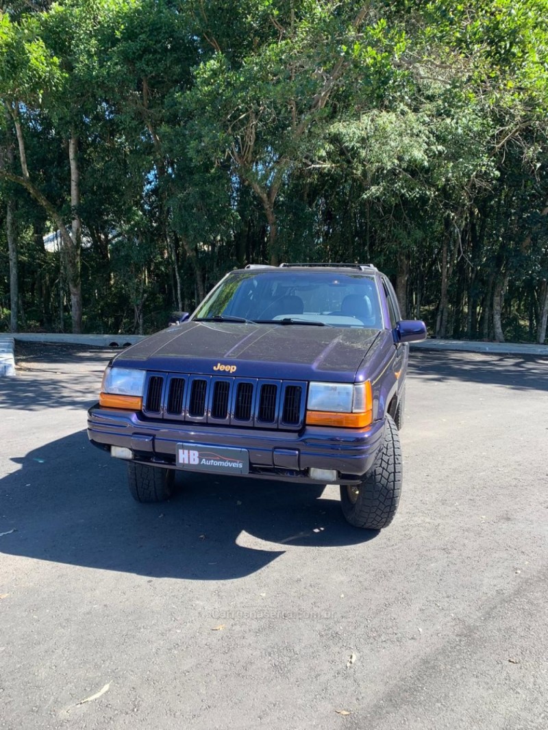 CHEROKEE 3.2 LIMITED 4X4 V6 24V GASOLINA 4P AUTOMÁTICO