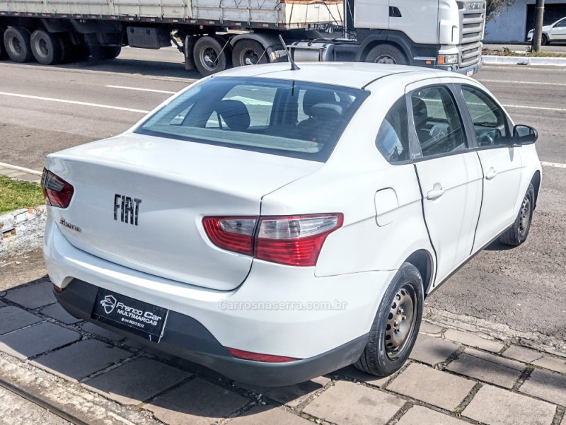 SIENA 1.0 MPI ATTRACTIVE 8V FLEX 4P MANUAL - 2021 - CAXIAS DO SUL