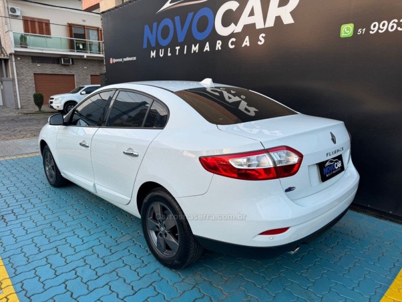 FLUENCE 2.0 DYNAMIQUE 16V FLEX 4P MANUAL - 2013 - ESTâNCIA VELHA