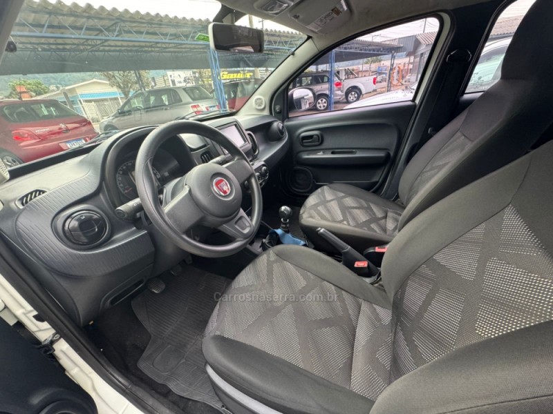 MOBI 1.0 8V EVO FLEX LIKE. MANUAL - 2020 - IGREJINHA