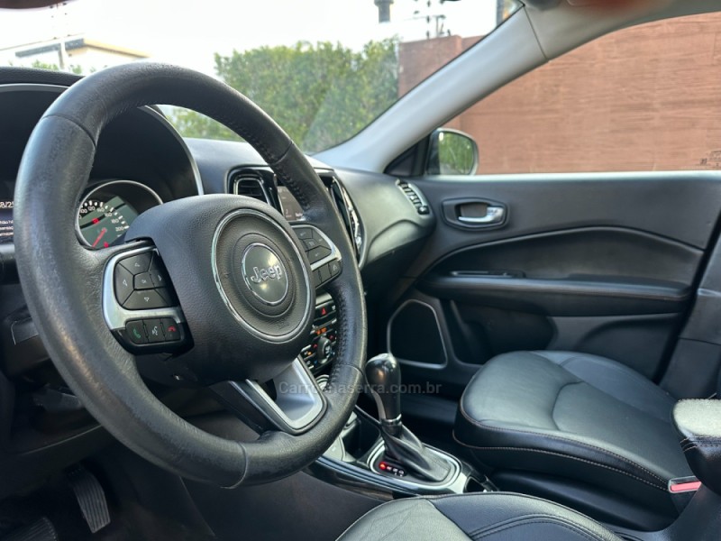 COMPASS 2.0 16V DIESEL LIMITED 4X4 AUTOMÁTICO - 2018 - SãO LEOPOLDO