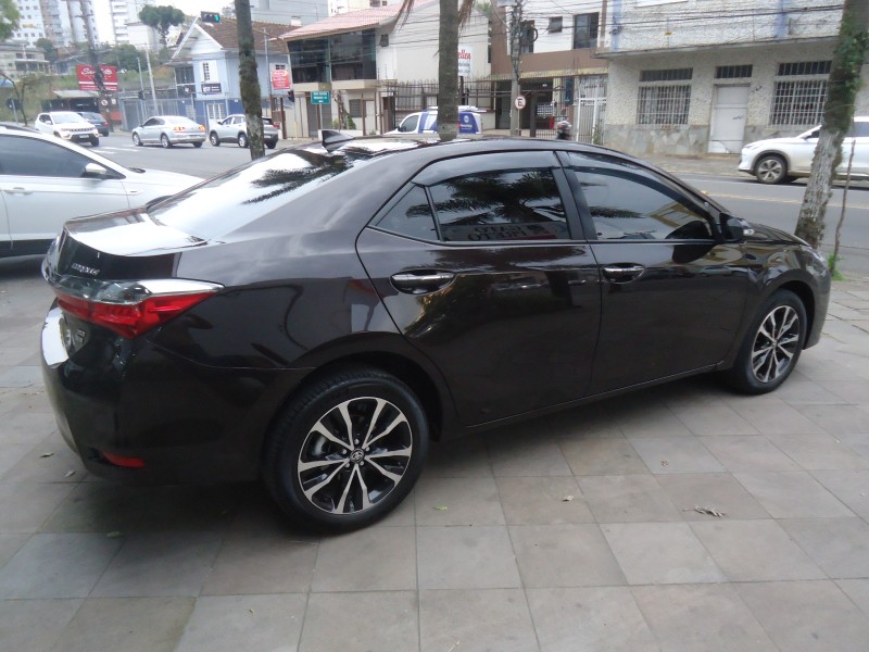 COROLLA 2.0 XEI 16V FLEX 4P AUTOMÁTICO - 2018 - CAXIAS DO SUL