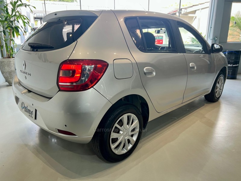 SANDERO 1.0 EXPRESSION 12V FLEX 4P MANUAL - 2017 - ESTâNCIA VELHA