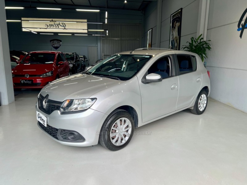 SANDERO 1.0 EXPRESSION 12V FLEX 4P MANUAL - 2017 - ESTâNCIA VELHA