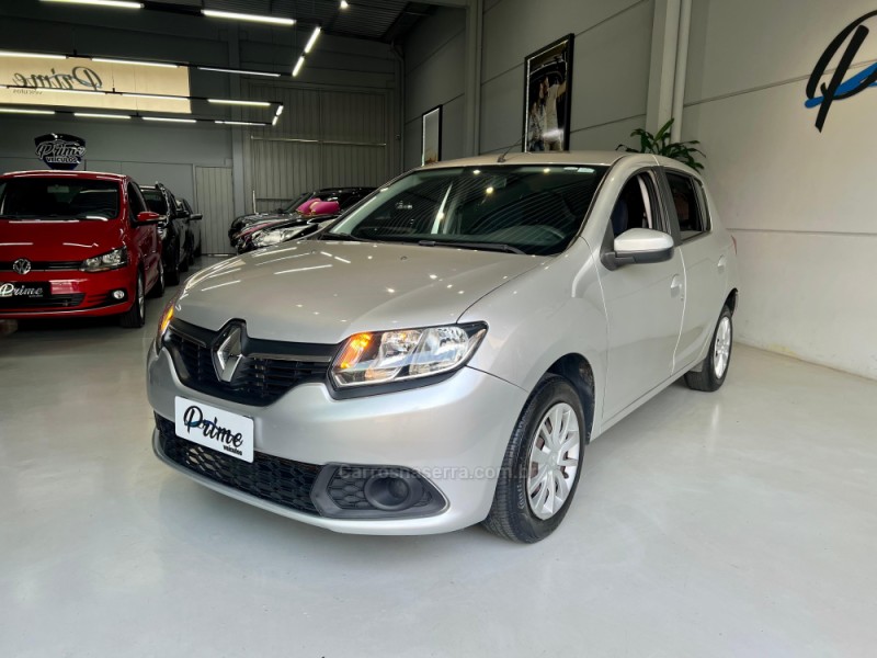 SANDERO 1.0 EXPRESSION 12V FLEX 4P MANUAL - 2017 - ESTâNCIA VELHA