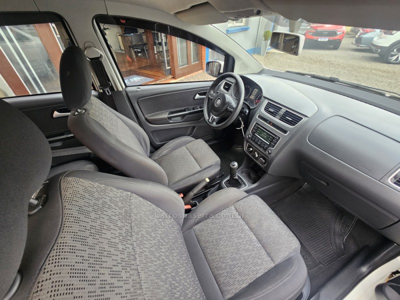 FOX 1.6 MI ITREND 8V FLEX 4P MANUAL - 2014 - CAMPO BOM