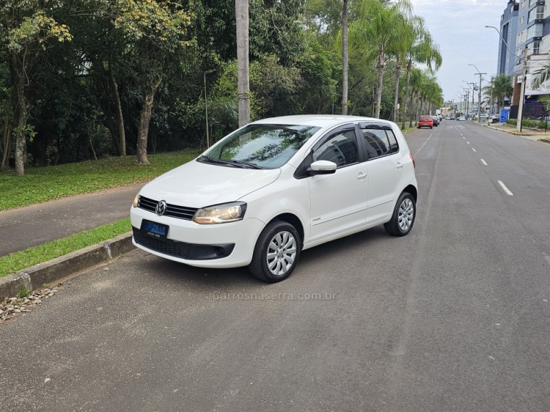 FOX 1.6 MI ITREND 8V FLEX 4P MANUAL - 2014 - CAMPO BOM