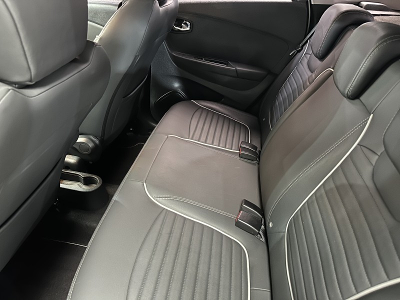 CAPTUR 2.0 16V FLEX INTENSE AUTOMÁTICO - 2018 - CAXIAS DO SUL