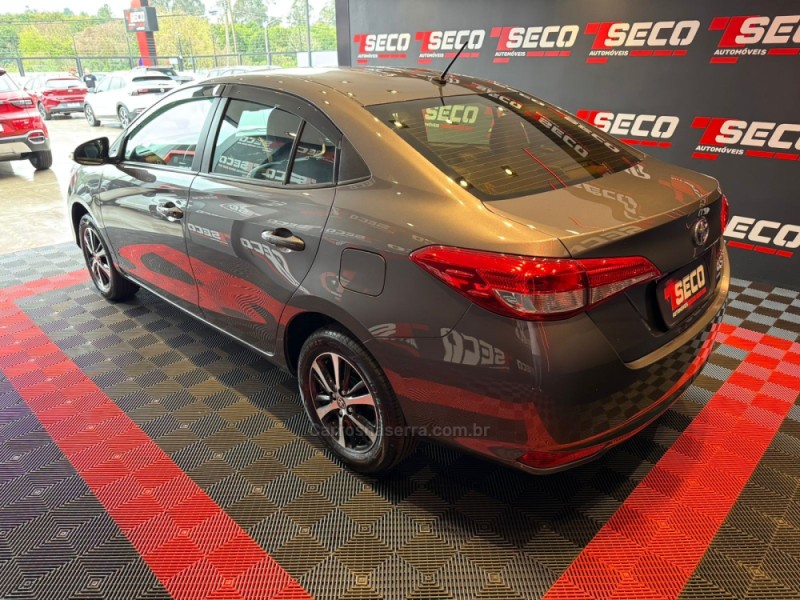 YARIS 1.5 XS 16V FLEX 4P AUTOMÁTICO - 2022 - PASSO FUNDO
