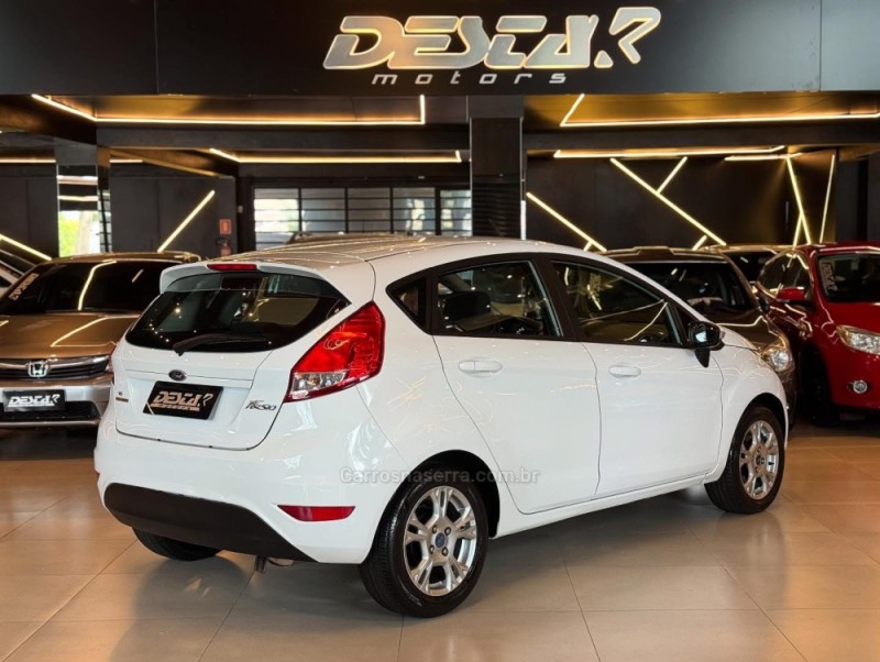 FIESTA 1.5 SE HATCH 16V FLEX 4P MANUAL - 2014 - NOVO HAMBURGO