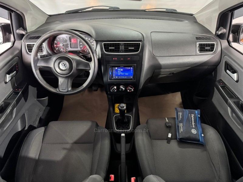 FOX 1.0 MI 8V FLEX 4P MANUAL - 2012 - NOVA PRATA