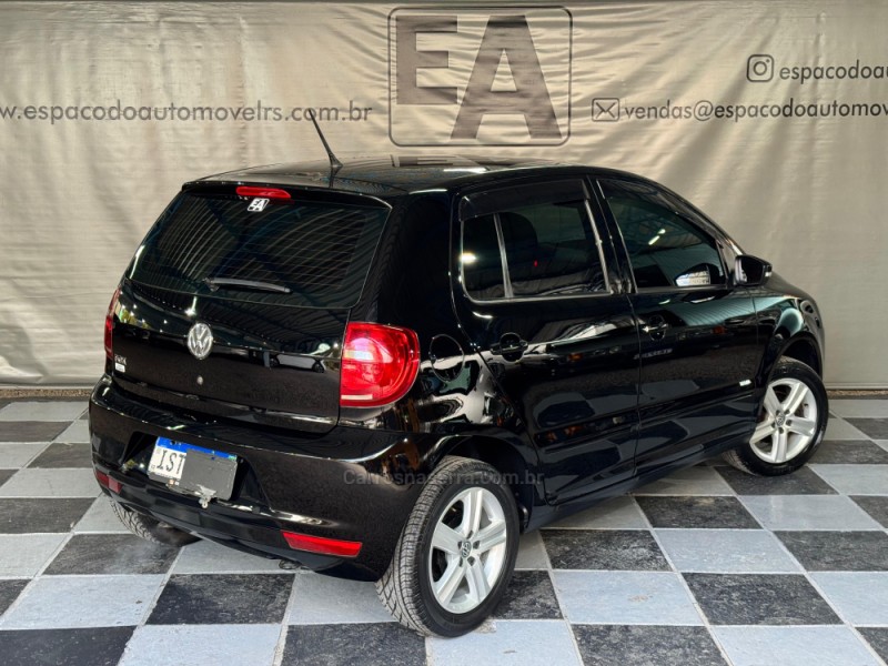 FOX 1.0 MI 8V FLEX 4P MANUAL - 2012 - NOVA PRATA