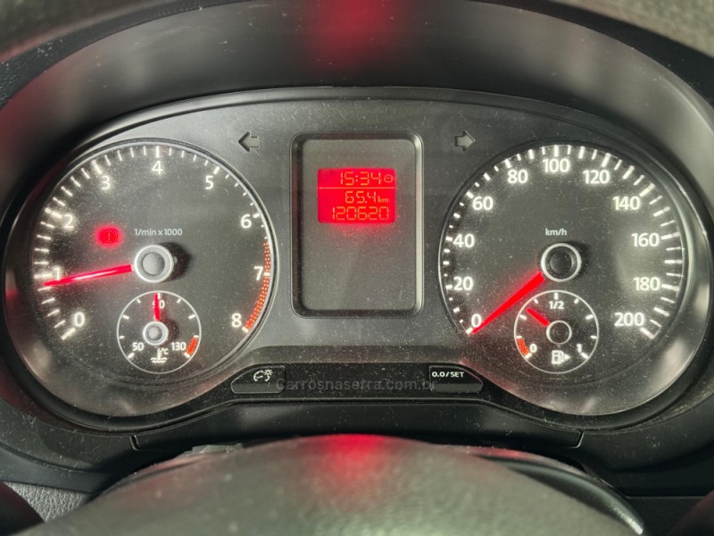 FOX 1.0 MI 8V FLEX 4P MANUAL - 2012 - NOVA PRATA