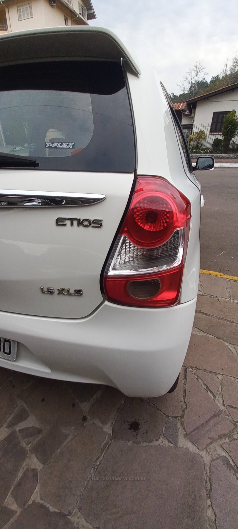 ETIOS 1.5 XLS 16V FLEX 4P MANUAL - 2013 - PICADA CAFé