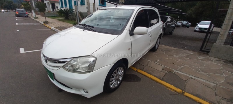 etios 1.5 xls 16v flex 4p manual 2013 picada cafe
