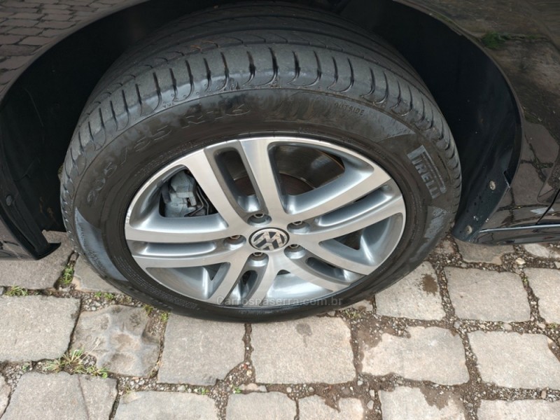 JETTA 2.0 TSI HIGHLINE 211CV GASOLINA 4P DSG - 2016 - GUAPORé