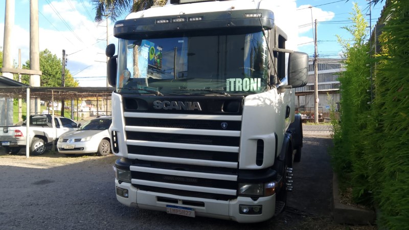 R-124 GA 360 4X2  - 2005 - CAXIAS DO SUL