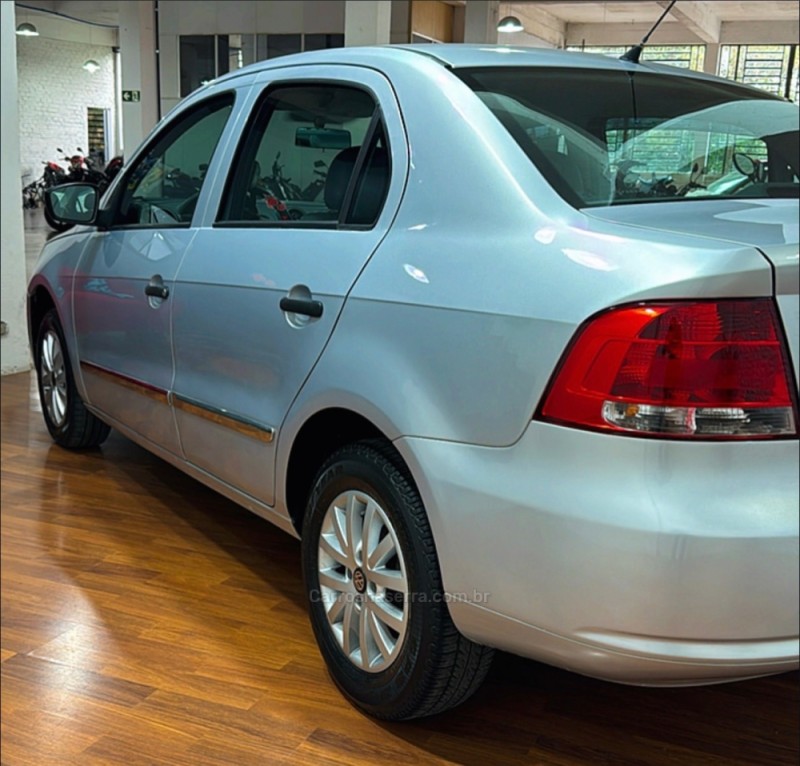 VOYAGE 1.6 MI 8V FLEX 4P MANUAL - 2013 - CAXIAS DO SUL
